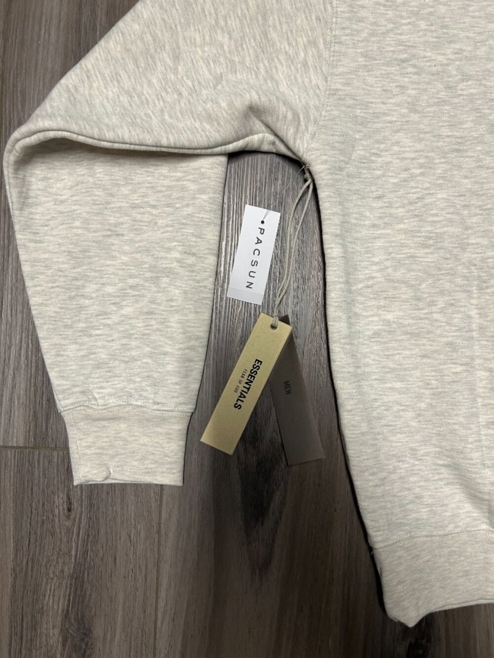 Essentials Fear of God Light Oatmeal Hoodie Brand New - Picture 6 of 6